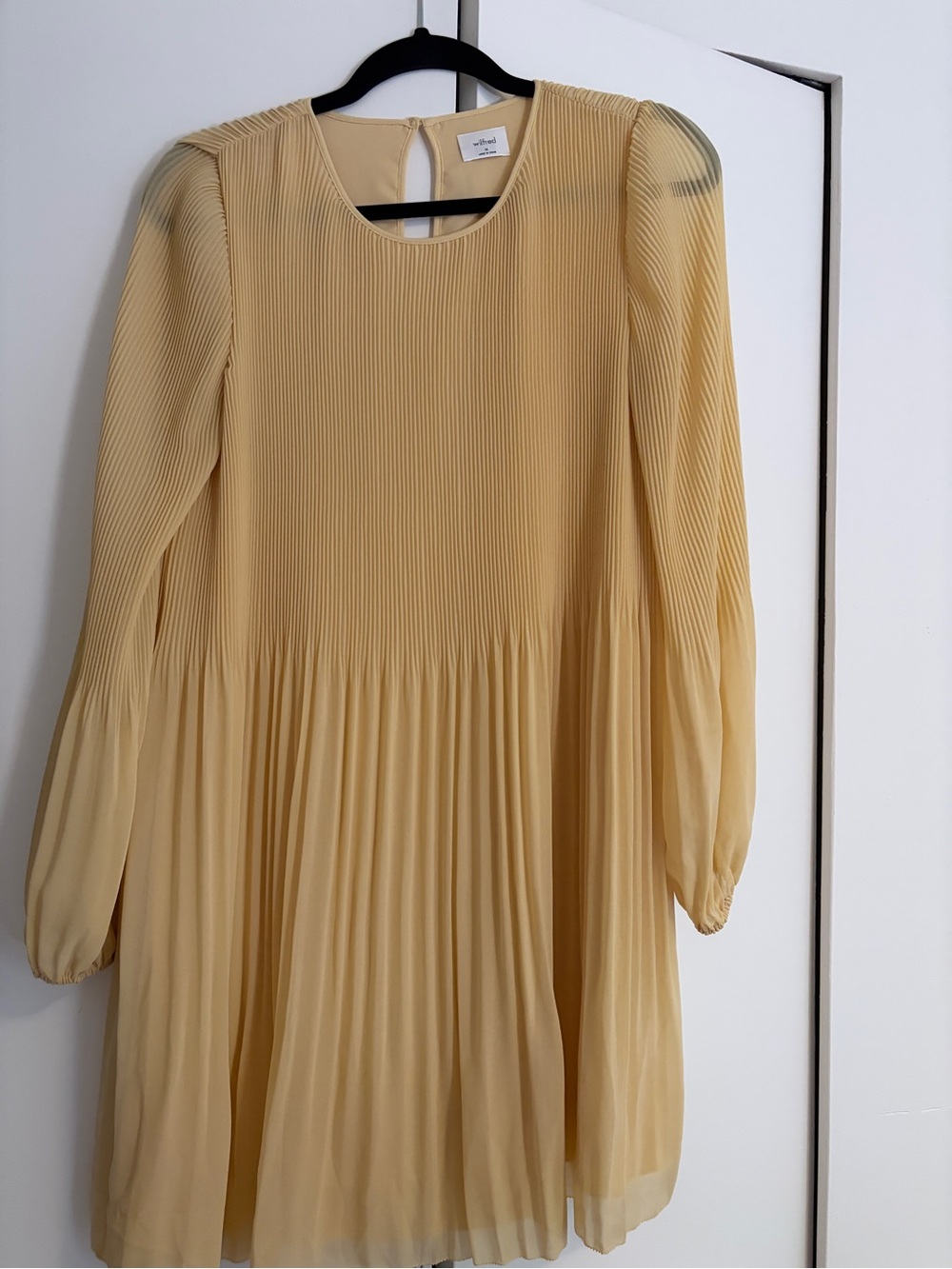 Aritzia Daydreamer Dress Chiffon